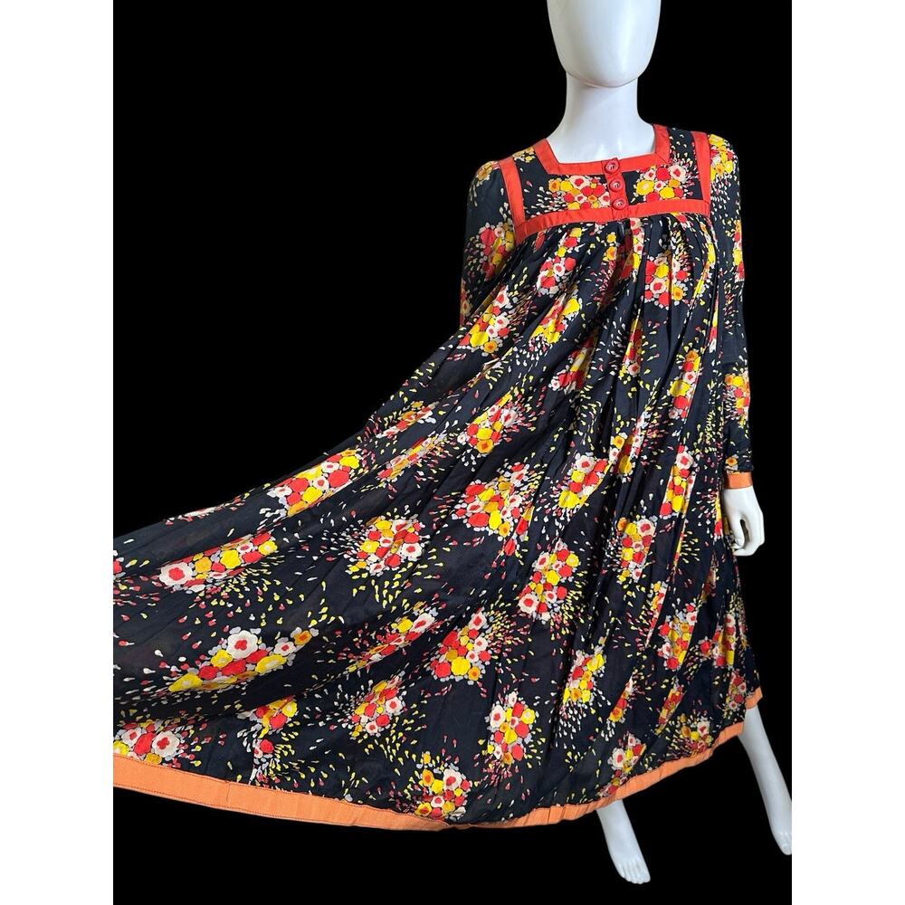 Vintage RARE 70s Jean Varon John Bates Black Floral Dress Boho Babydoll Cotton S